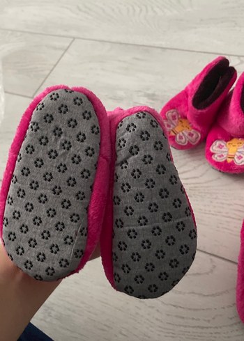 Pembe Kelebek Nakışlı Kız Çocuk panduf - Görsel 4