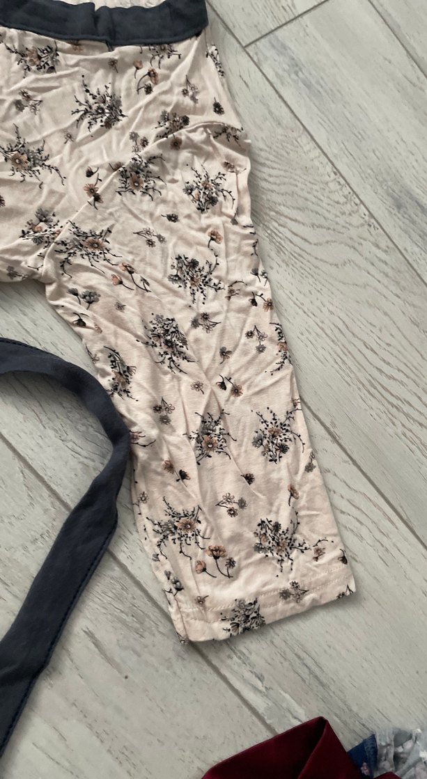 Uzun Bej Çiçek Desenli Kadın Sabahlık - Görsel 3