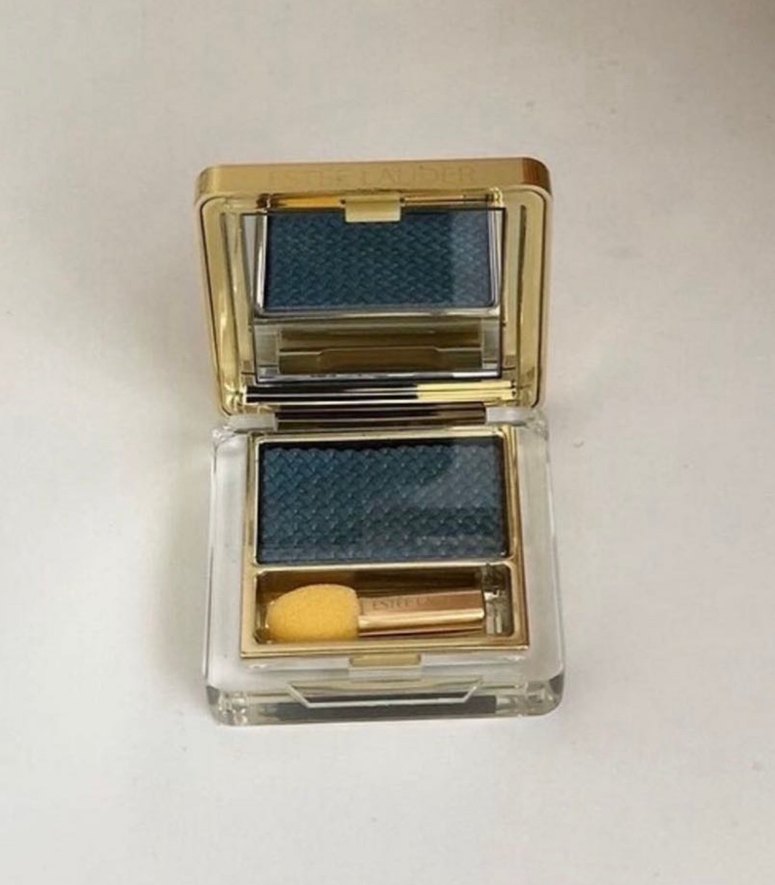 Parlak Mavi Göz Farı - Estée Lauder - Görsel 2