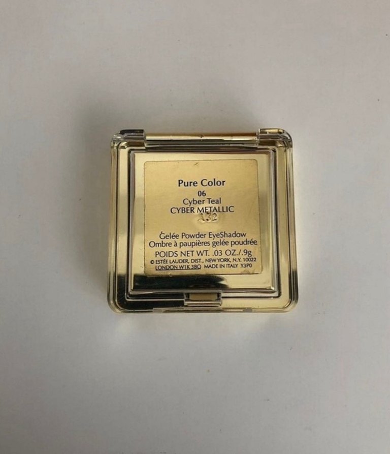 Parlak Mavi Göz Farı - Estée Lauder - Görsel 3