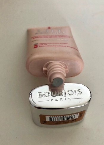 Bourjois City Radiance SPF30 Fondöten 06 Golden Sun - Görsel 3