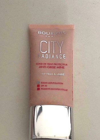 Bourjois City Radiance SPF30 Fondöten 06 Golden Sun - Görsel 2