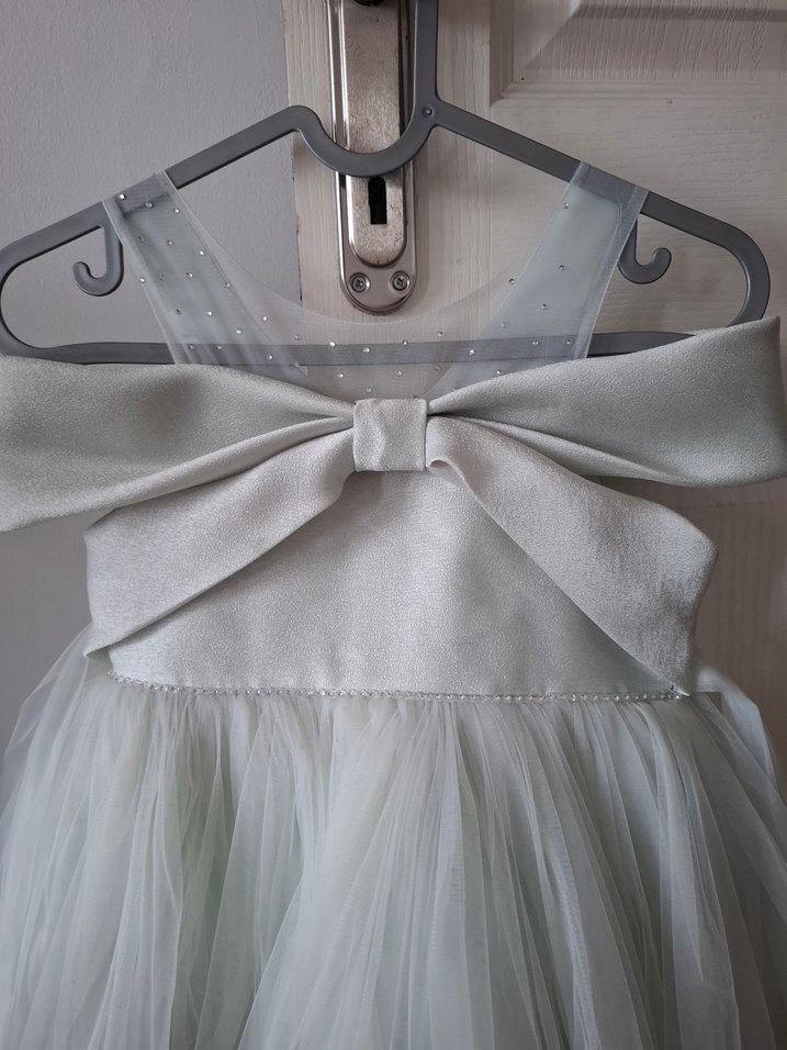 Kız Çocuk Gri Fiyonklu Straplez Elbise - Görsel 3