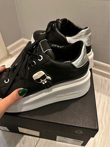36 Beden Karl Lagerfeld spor ayakkabı