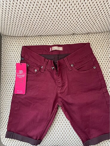 Bordo şort