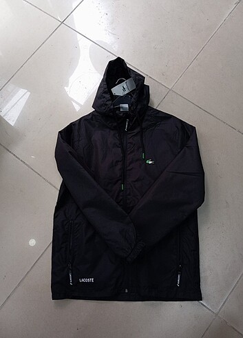 Lacoste yağmurluk 