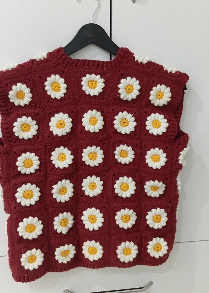 Papatya motifli crop yelek - Görsel 3