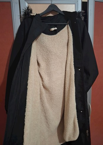 Siyah Uzun Kadın Mont Kapüşonlu - Görsel 4