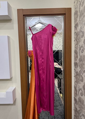 Pembe Uzun Askılı Fırfırlı Kadın Abiye Elbise - Görsel 5