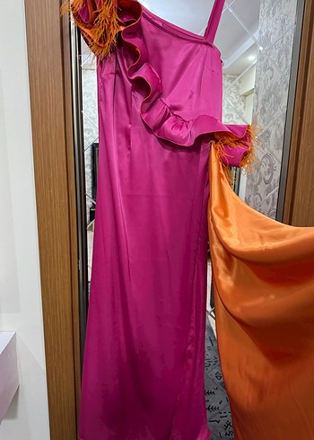 Pembe Uzun Askılı Fırfırlı Kadın Abiye Elbise - Görsel 2