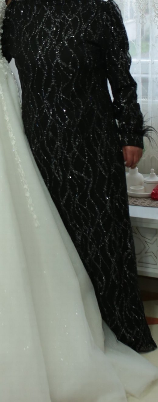 Siyah Uzun Kollu Uzun Abiye - Görsel 4