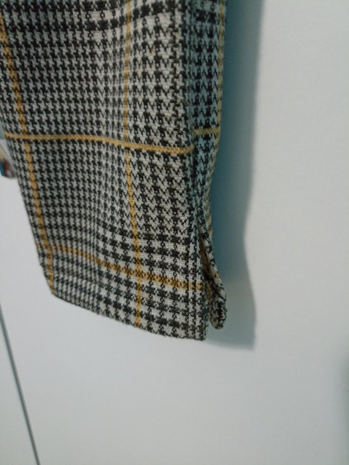 Gri Ekoseli Kemerli Kadın Kumaş Pantolon - Görsel 3