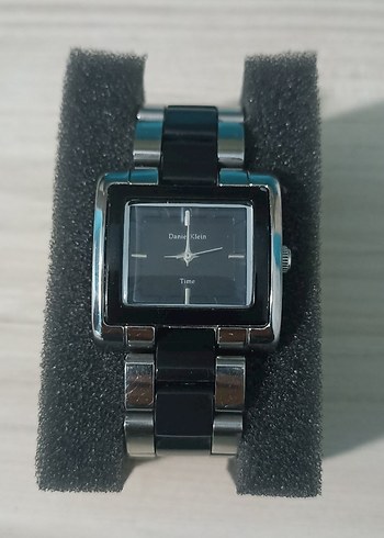 Klasik Siyah Kadın Kol Saati - Görsel 2