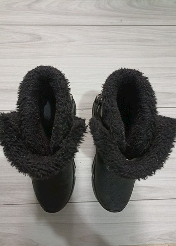 Siyah Kürklü Kadın Dolgu Topuk Bot - Görsel 7