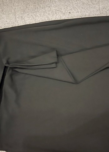 Uzun Yırtmaçlı Zara Siyah Etek - Görsel 3