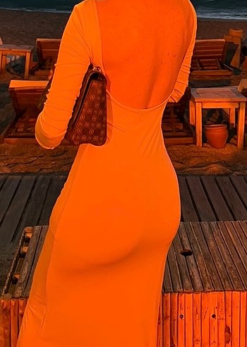 Bej Uzun Kollu Elbise - Görsel 2