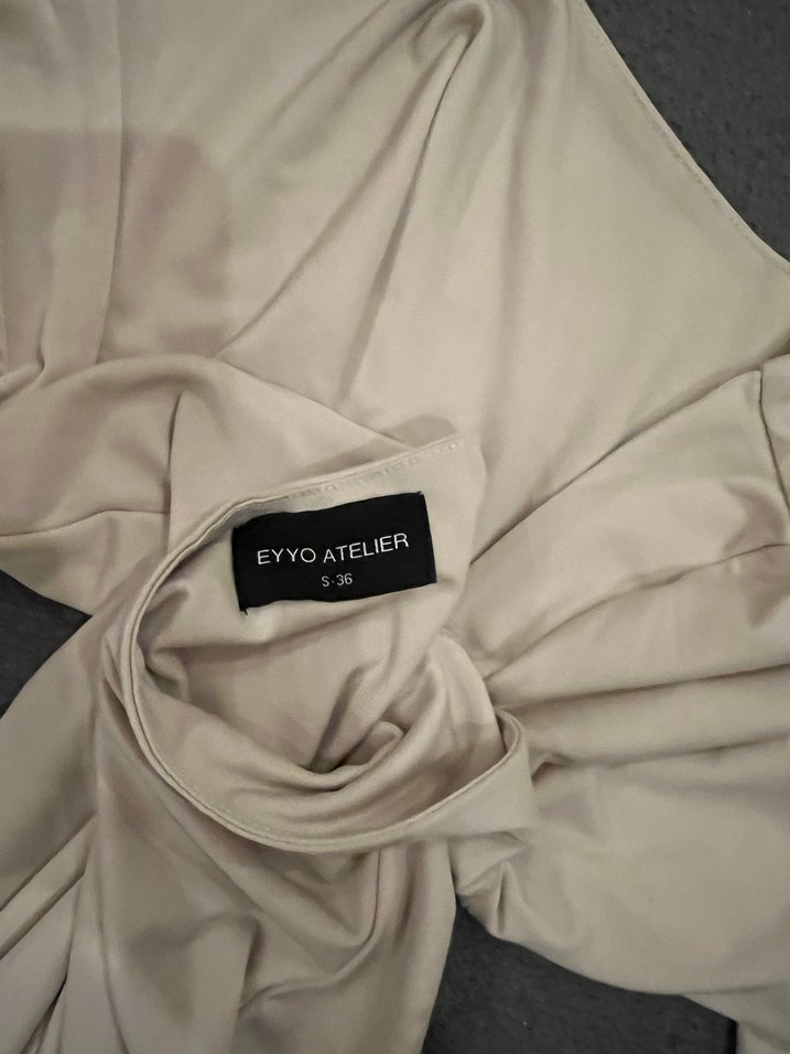 Bej Uzun Kollu Elbise - Görsel 5