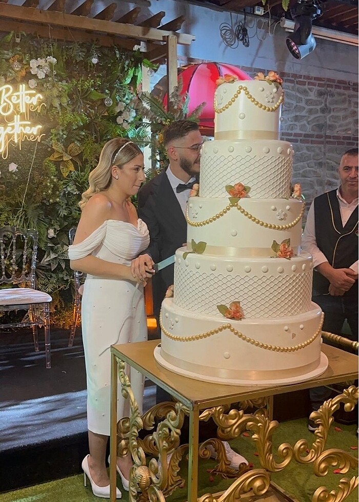 Nişan kıyafeti - Görsel 4