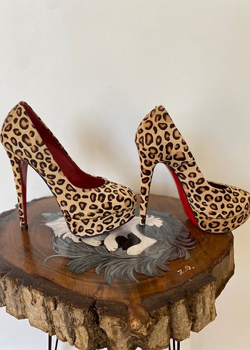 Leopar desenli önden platformlu topuklu ayakkabı. - Görsel 5