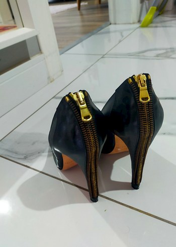 Fermuar detaylı Parisli Stil Stiletto - Görsel 6