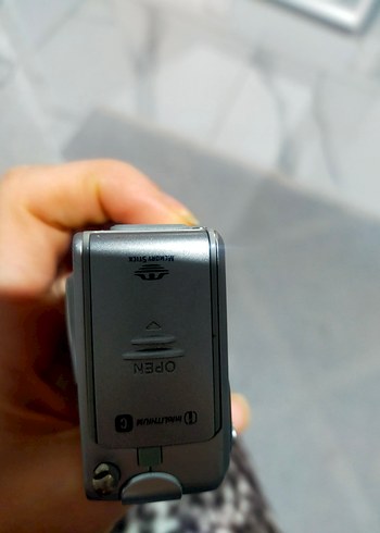 Sony Cybershot Gri Dijital Kamera 4.0 MP - Görsel 6