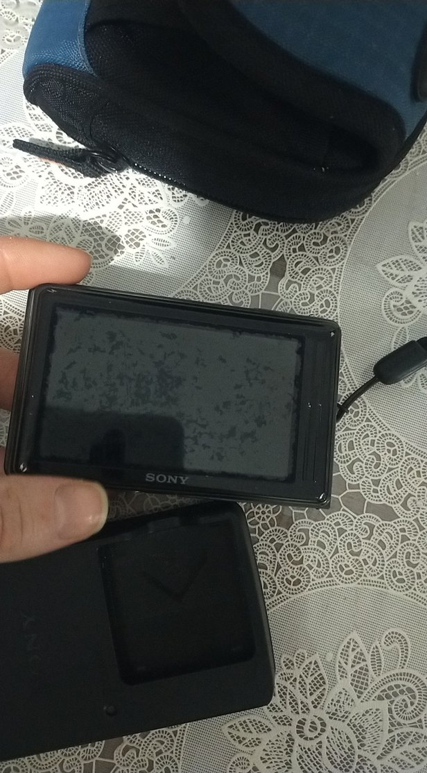 Sony Dijital Kamera ve Taşıma Çantası - Görsel 5