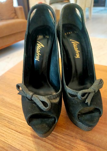 Siyah Tokalı Yüksek Topuklu Ayakkabı - Görsel 4