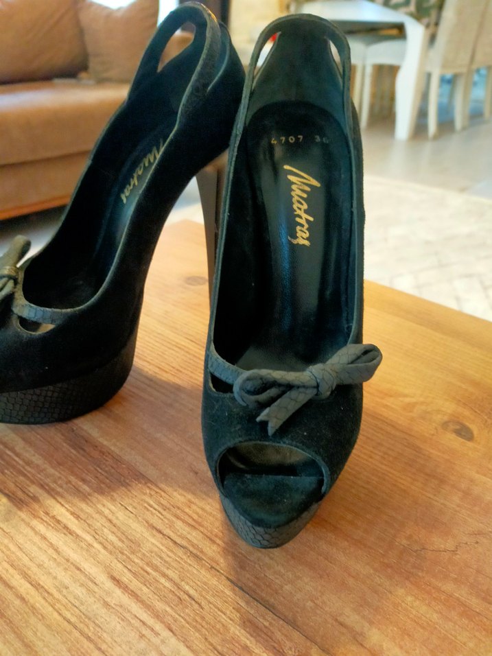 Siyah Tokalı Yüksek Topuklu Ayakkabı - Görsel 5