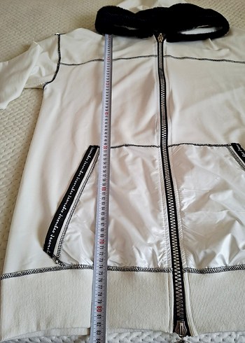 Kapüşonlu, Fermuarlı, Baskılı Uzun Kadın Ceket - Görsel 5