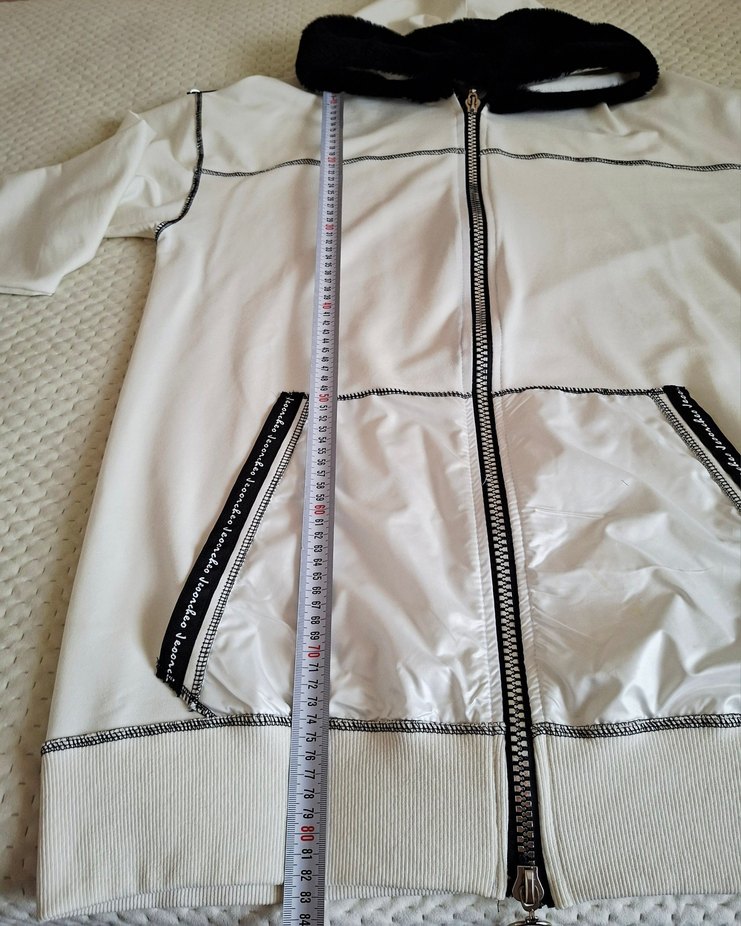 Kapüşonlu, Fermuarlı, Baskılı Uzun Kadın Ceket - Görsel 5