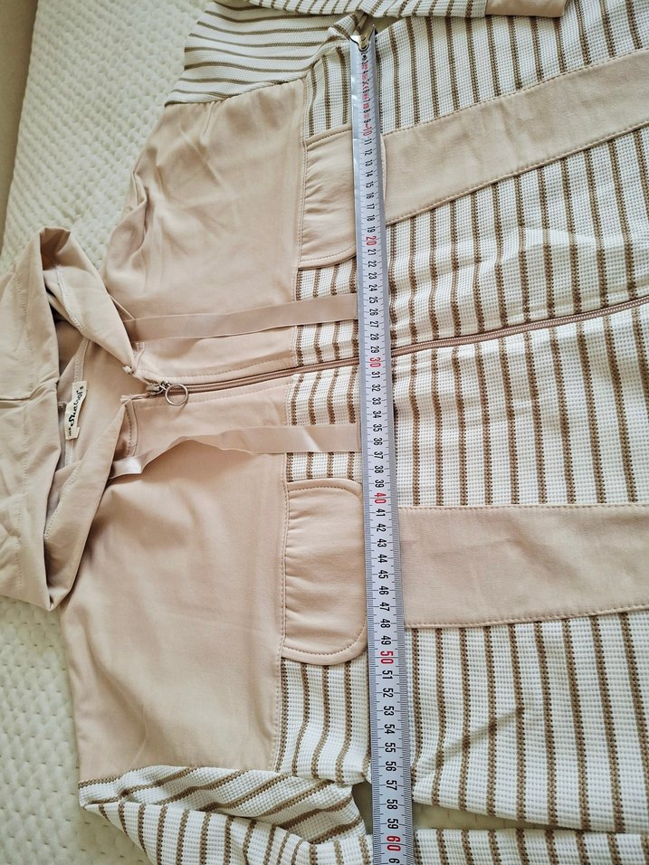 Bej Kapüşonlu takım - Görsel 2