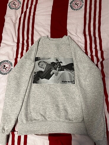 Pull&Bear Brigitte Bardot uzun kollu sweatshirt