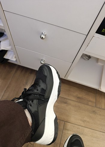 spor ayakkabı - Görsel 4