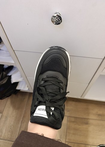 spor ayakkabı - Görsel 2