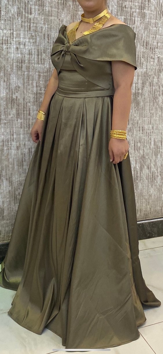 Uzun, Salaş Kesim, Kayık Yaka Kadın Abiye - Görsel 4