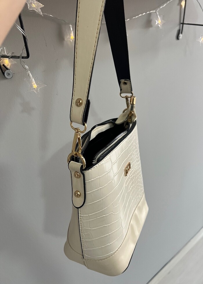 Geniş hazneli çanta - Görsel 5