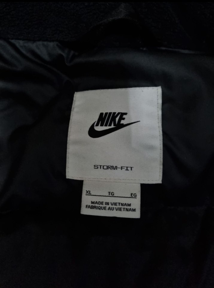 Siyah Nike Şişme Yelek - Görsel 3