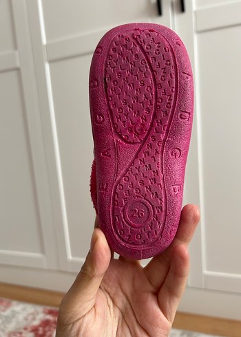 Kız Çocuk Pembe Desenli Sıcak Ev Terliği - Görsel 5