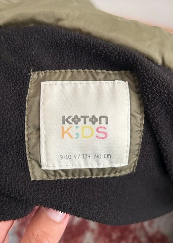 Kapüşonlu Erkek Çocuk Mont - Görsel 3