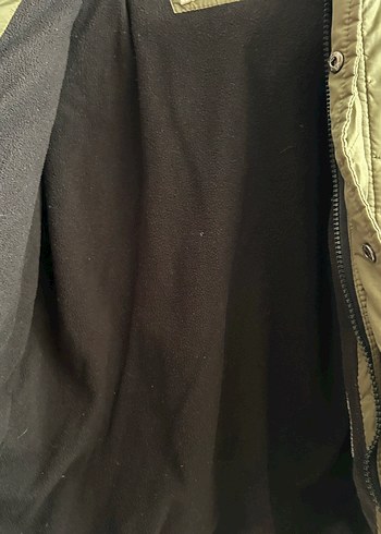 Kapüşonlu Erkek Çocuk Mont - Görsel 2