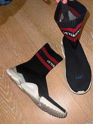 Vetements Sneaker