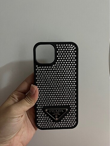 Prada iPhone 13 kılıf