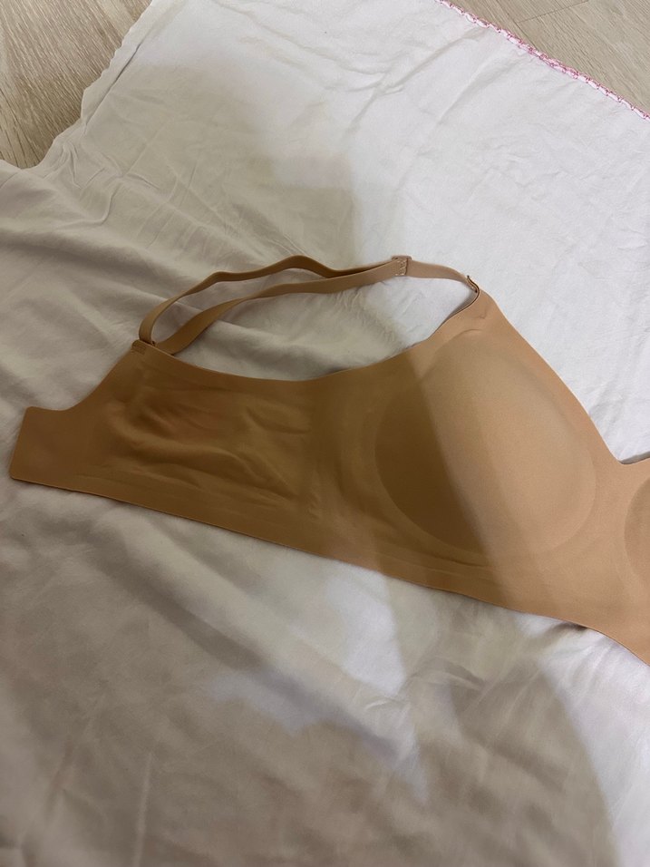Penti Bej  Sütyen iz yapmayan hiç sütyen - Görsel 4
