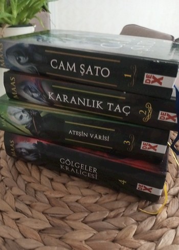 Cam Şato Serisi ilk üç kitap