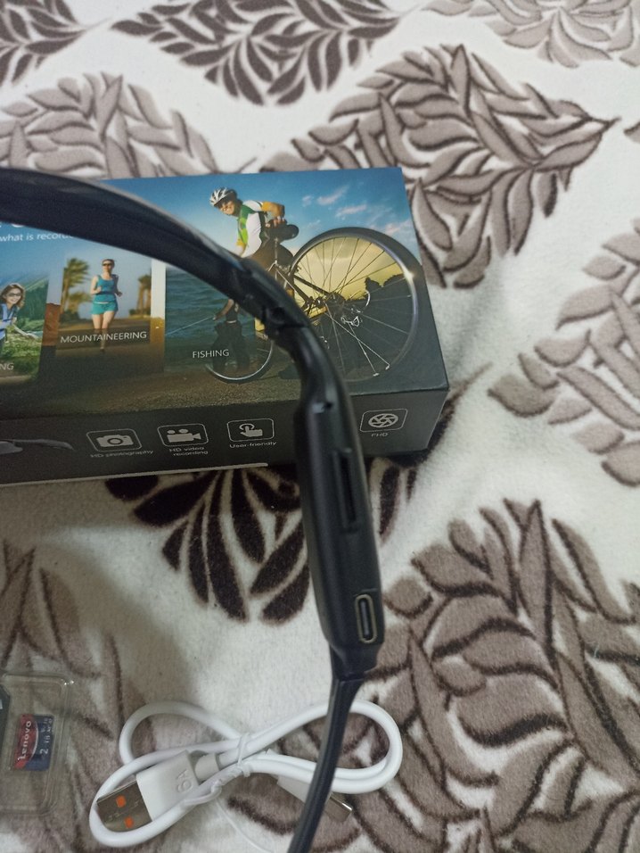 Siyah kameralı gözlük - Görsel 3