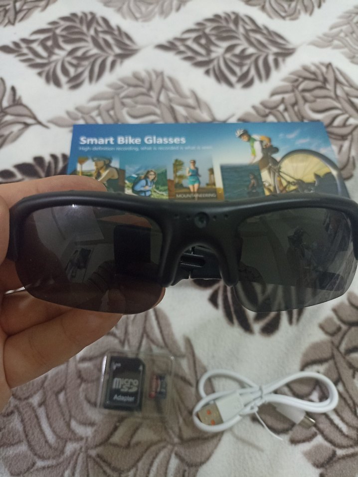 Siyah kameralı gözlük - Görsel 2