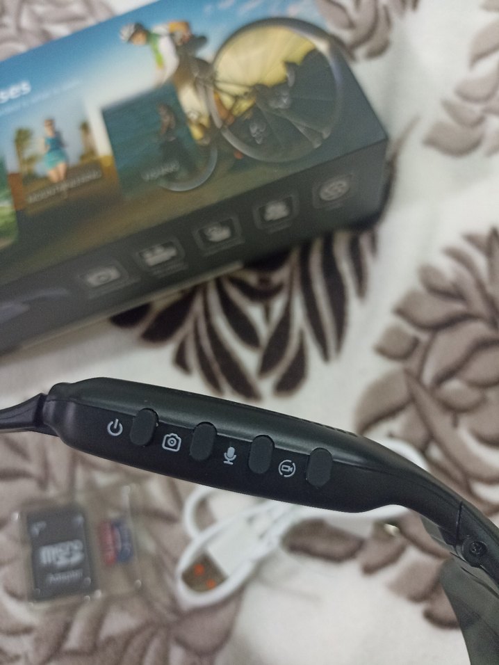 Siyah kameralı gözlük - Görsel 4