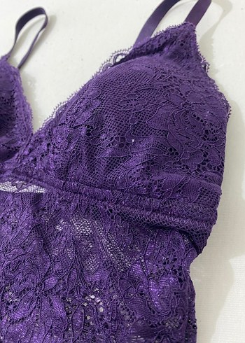 36 Beden Mor Dantel Bralet