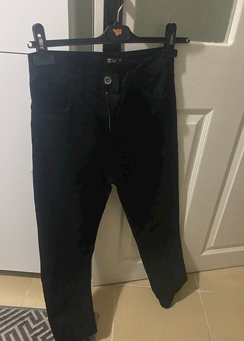 Siyah Midi Kesim Yırtmaçlı Kadın Kot Pantolon - Görsel 3