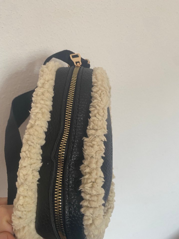 Kürk Detaylı Siyah Deri Kadın Çanta - Görsel 3